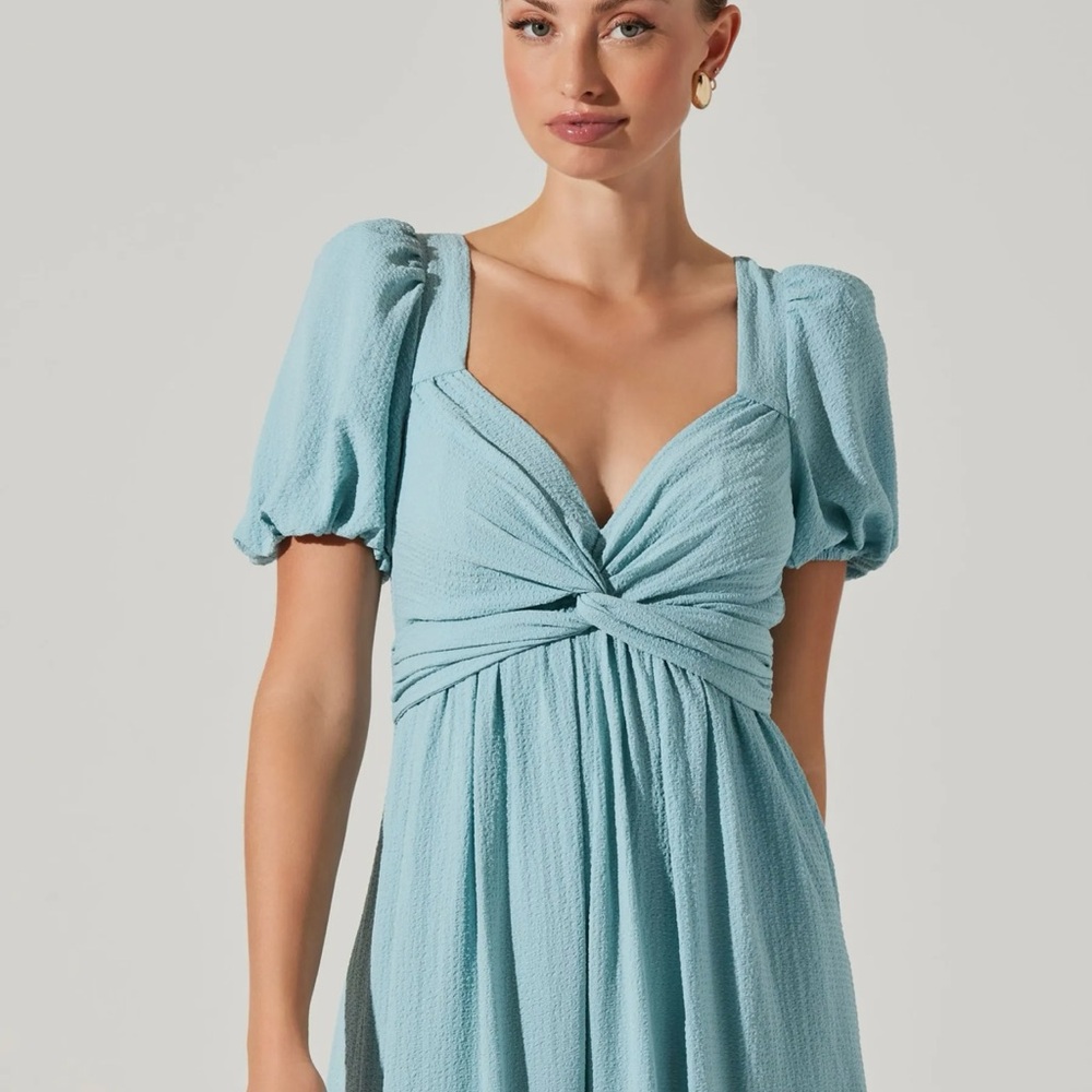 Astr the label Light Blue Twist Front dress